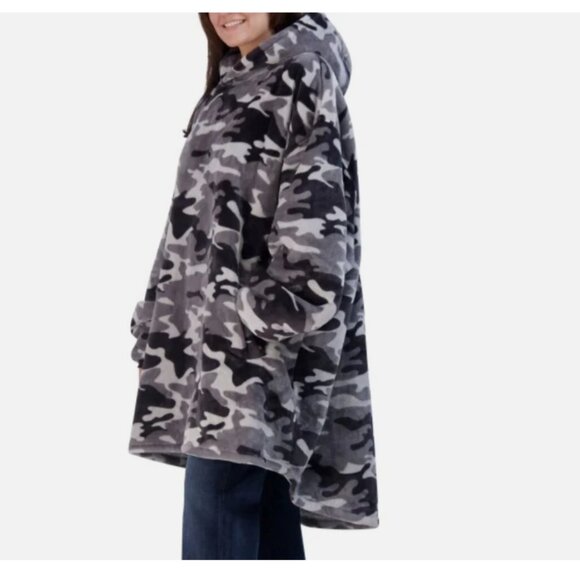 Wayy Other - The Wayy Big Hoodie Unisex Camo